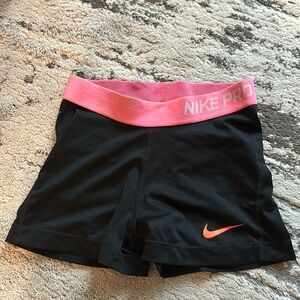 Nike Pro